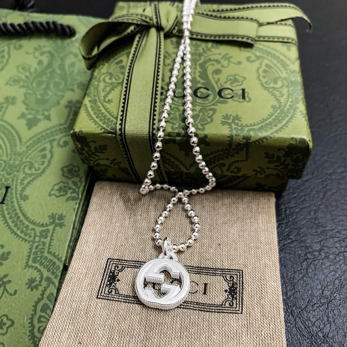 Gucci Silver Interlocking G Pendant Necklace