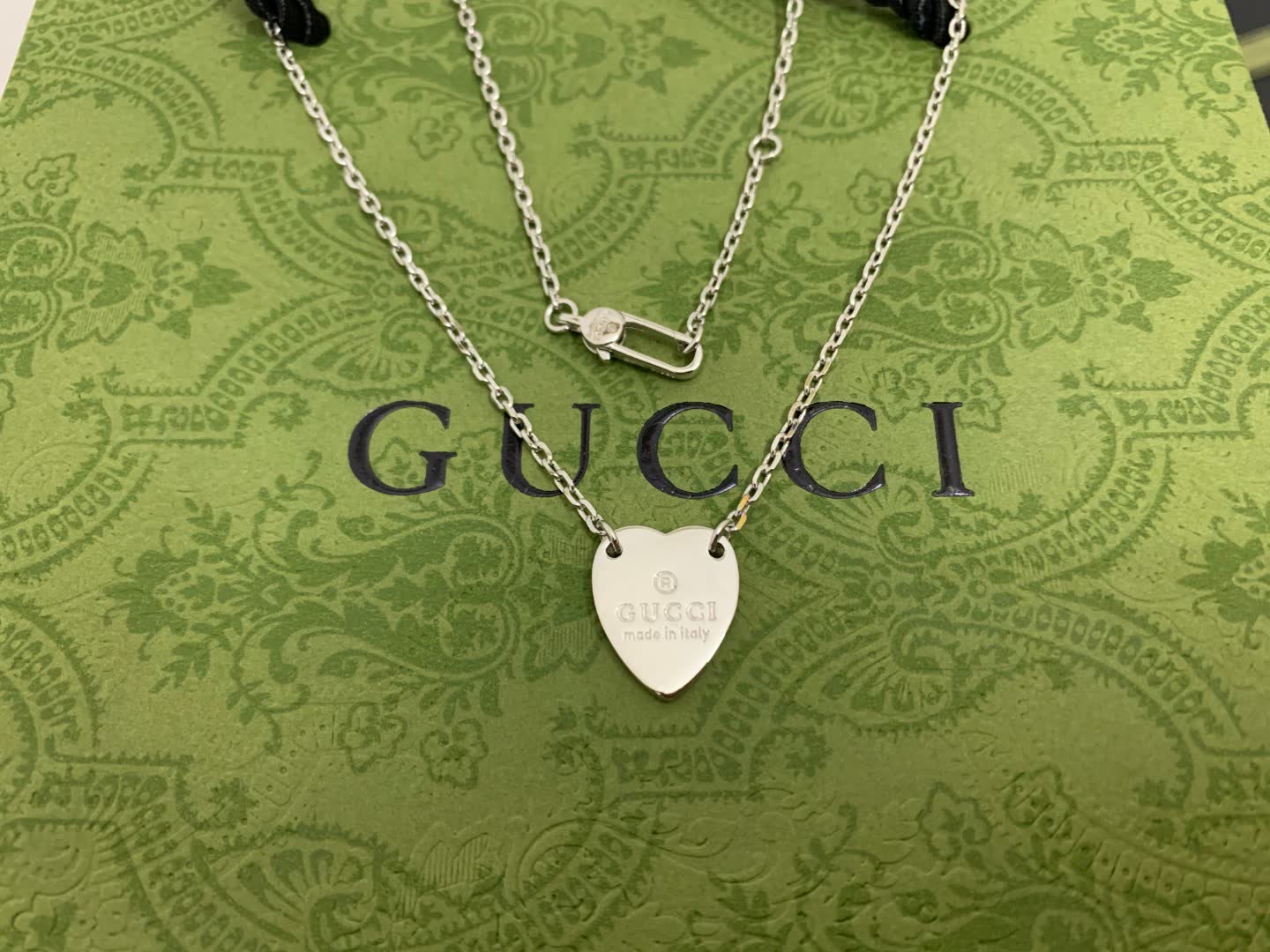Gucci Silver Heart Pendant Necklace