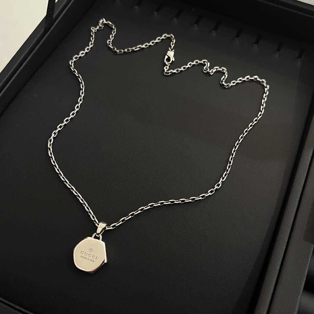 Gucci Silver Hexagon Pendant Necklace