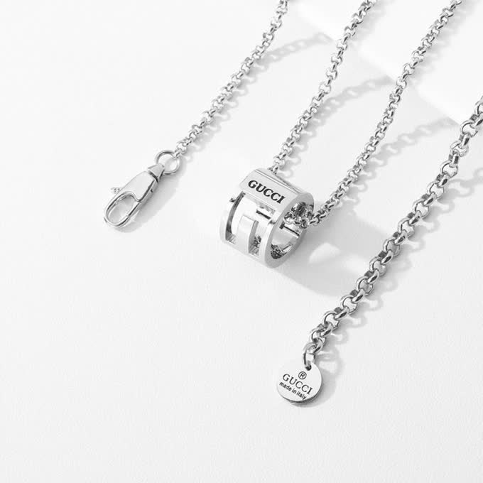 Gucci Silver Tone Ring Pendant Necklace