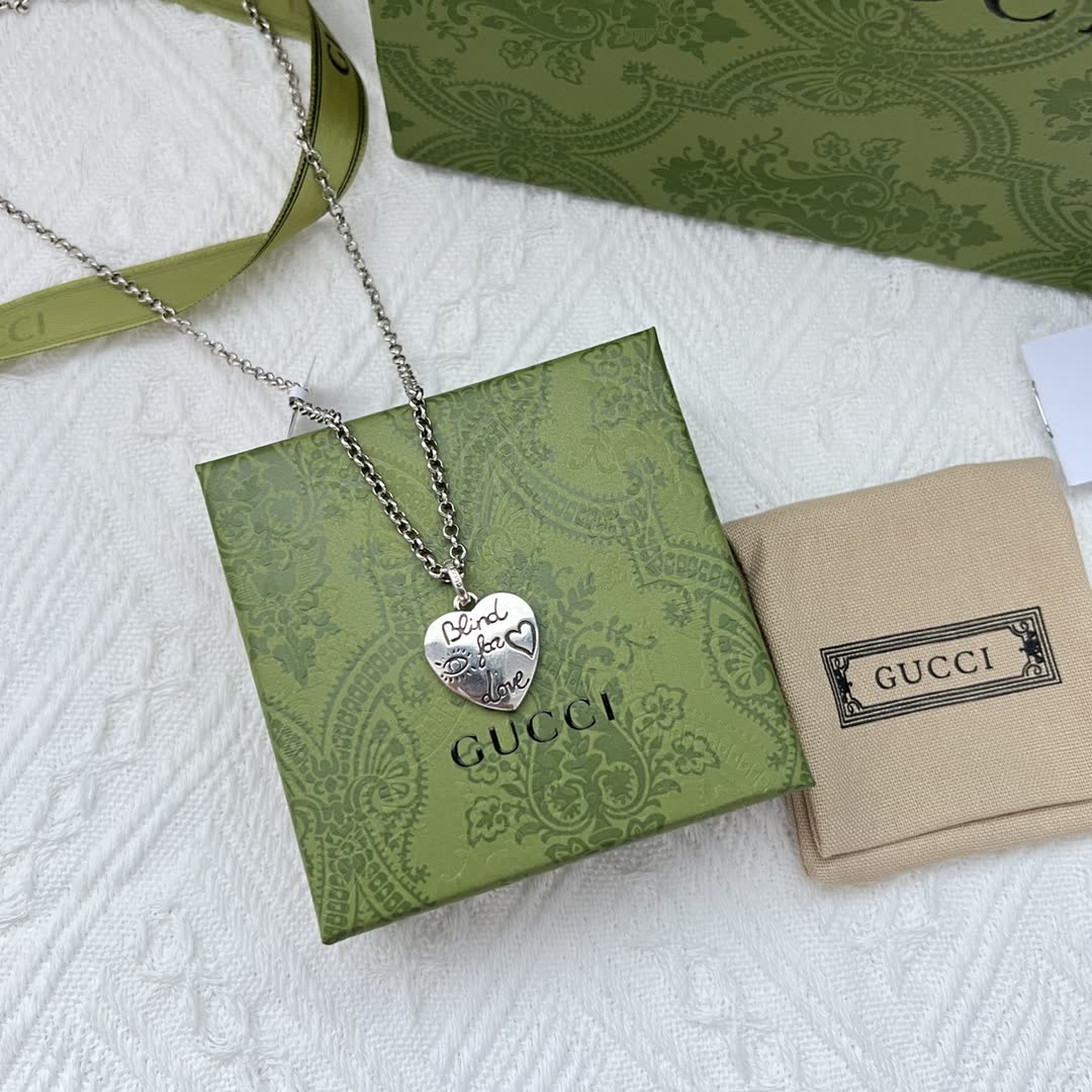 Gucci 'Blind for Love' Heart Pendant Necklace
