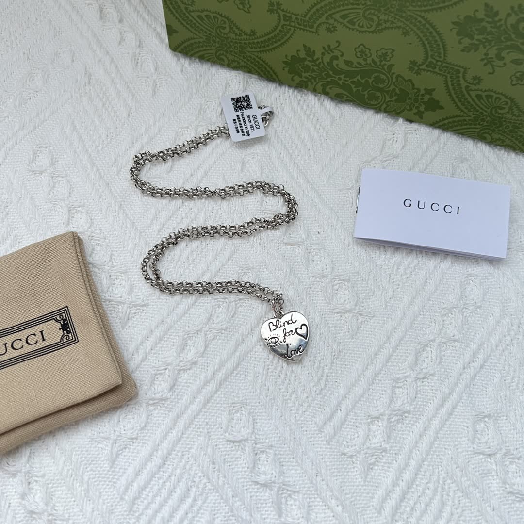 Gucci 'Blind for Love' Heart Pendant Necklace