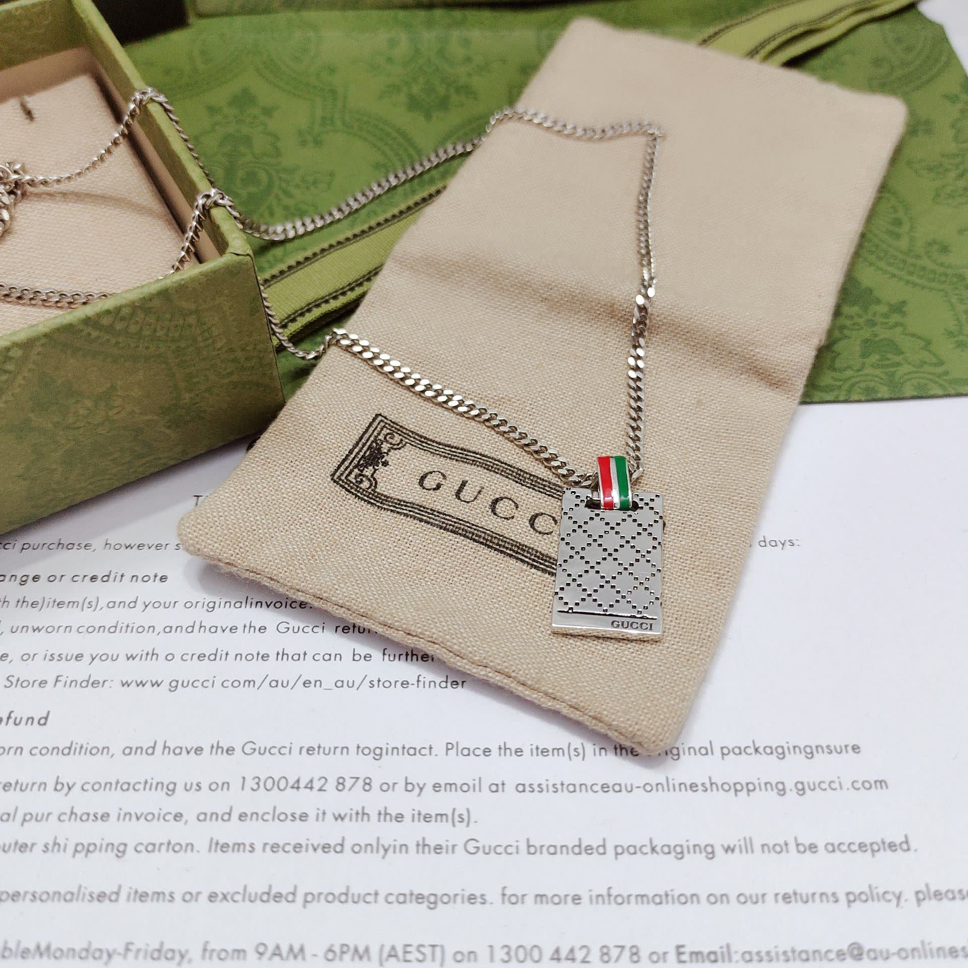 Gucci Silver Chain with Interlocking G Pendant