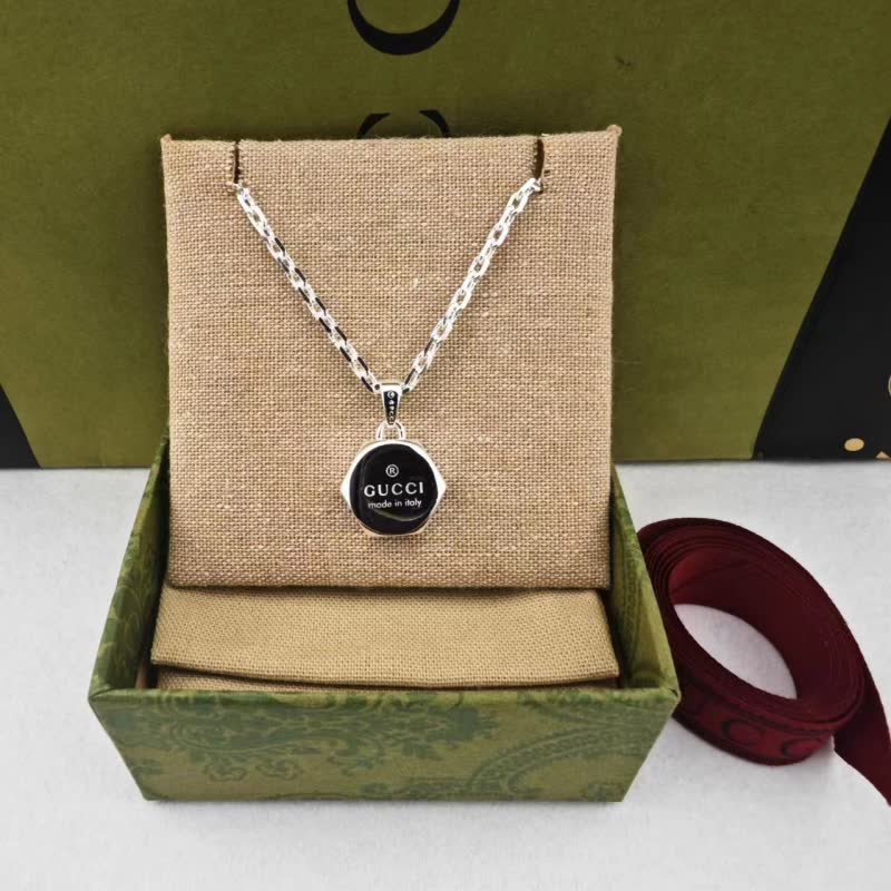 Gucci Silver Chain with Logo Pendant