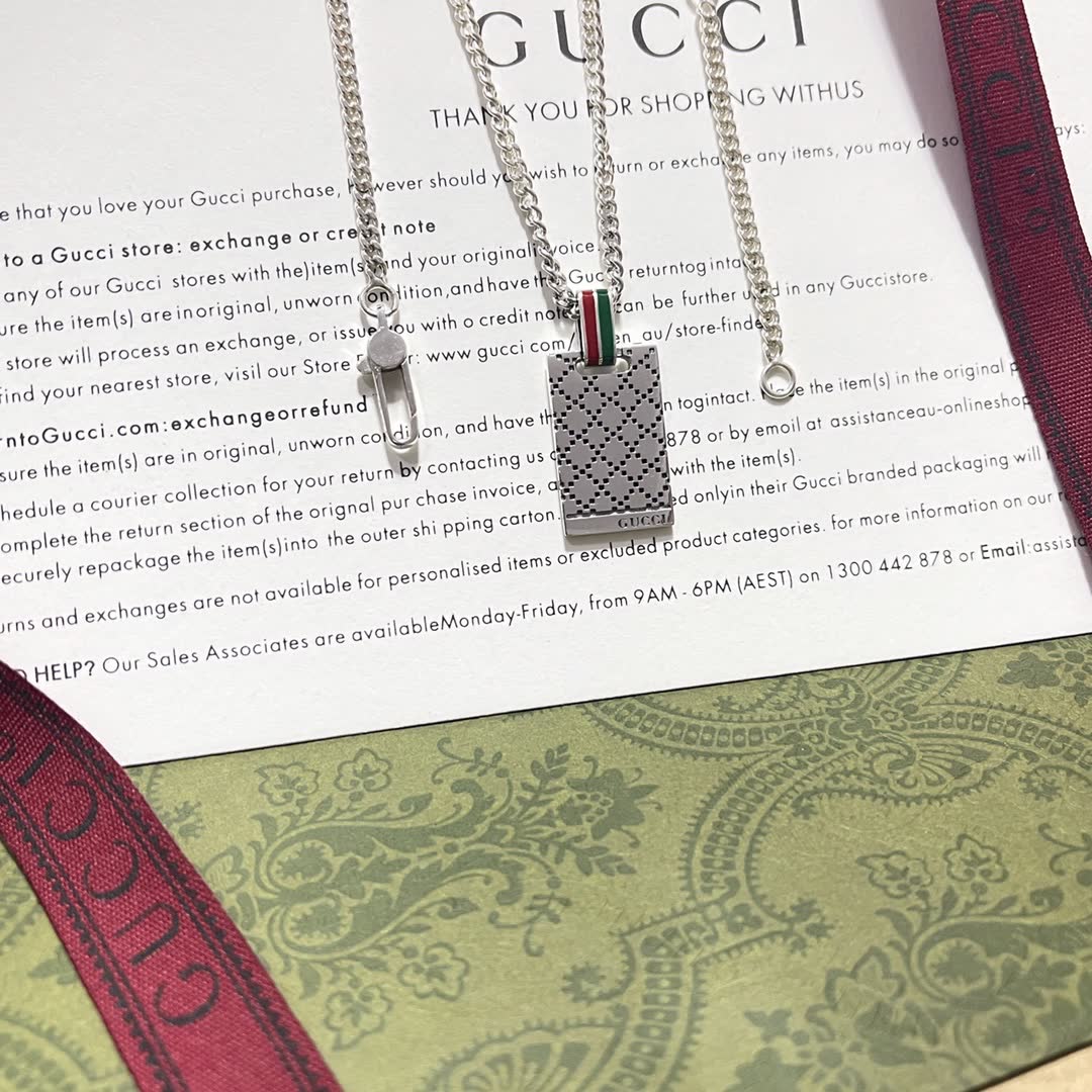 Gucci Silver Chain Necklace with Perforated Rectangle Pendant
