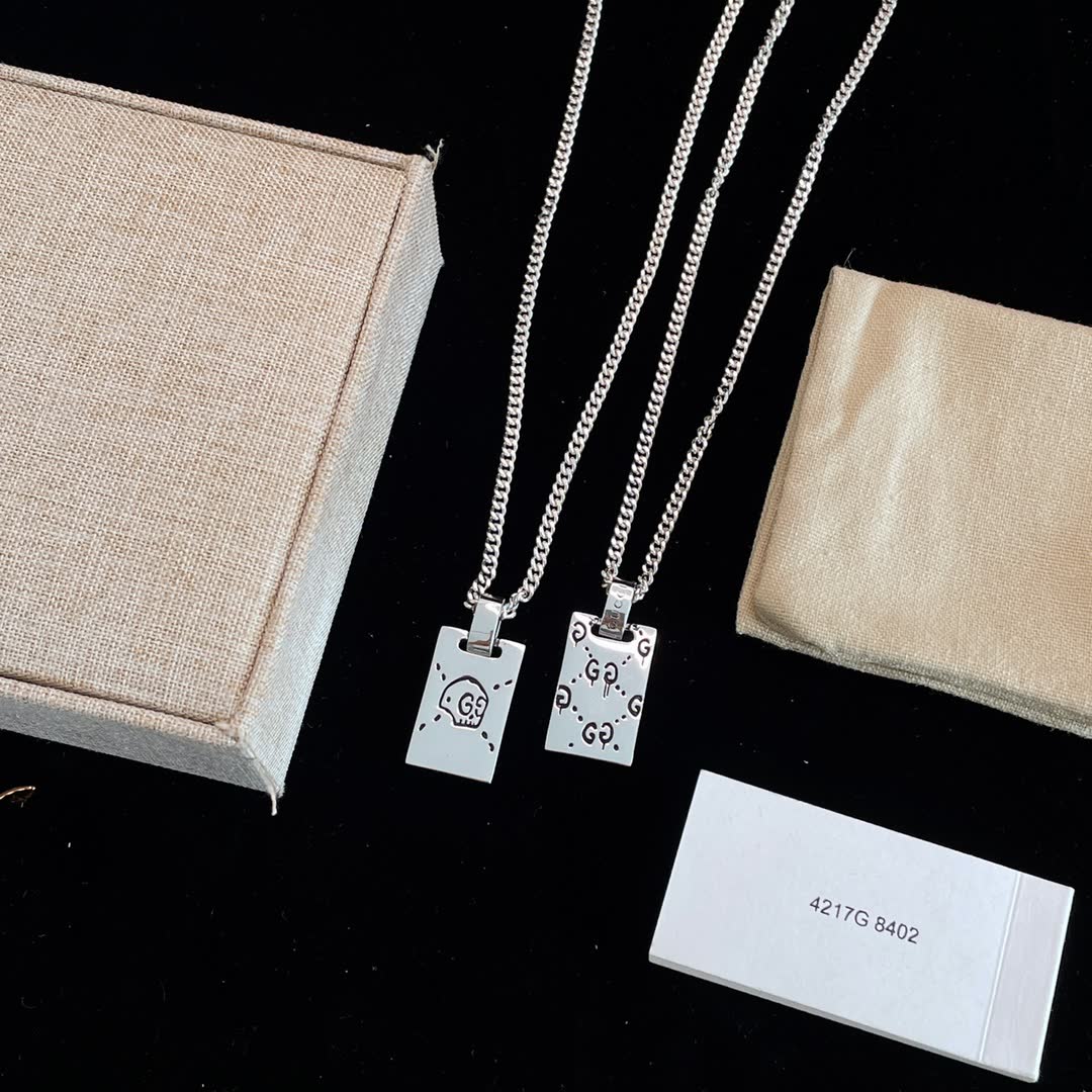 Gucci Silver Skull Tag Necklace