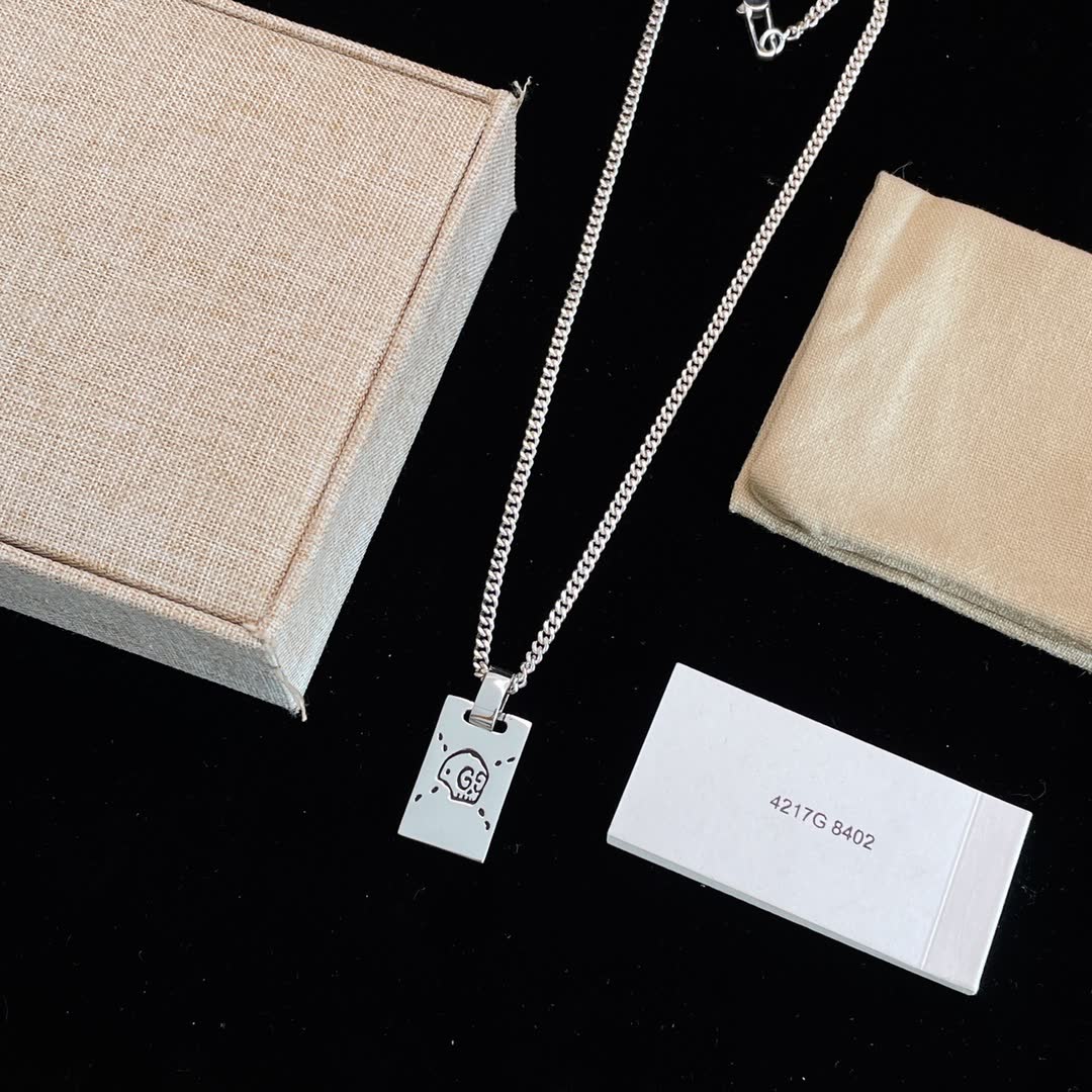 Gucci Silver Skull Tag Necklace