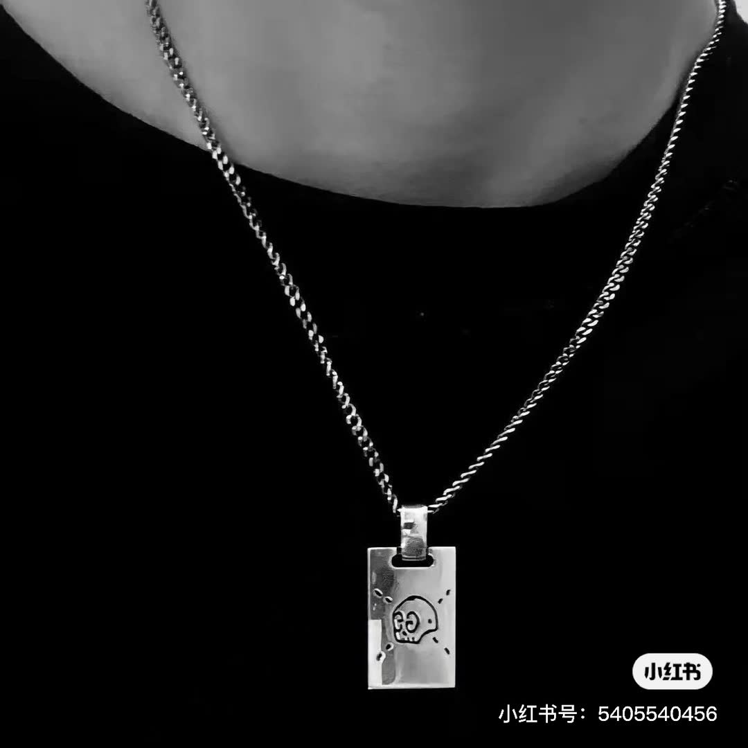 Gucci Silver Skull Tag Necklace