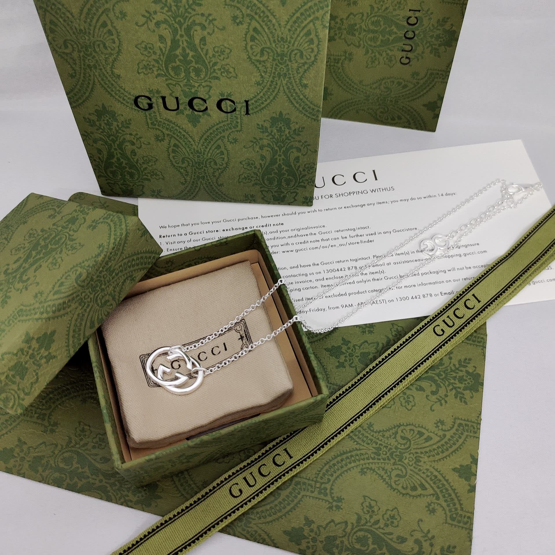 Gucci Interlocking G Silver Necklace
