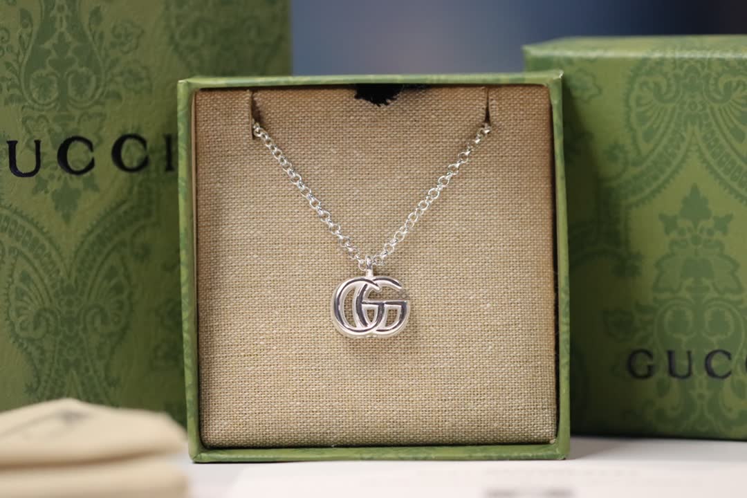 Gucci Silver 'GG' Logo Necklace