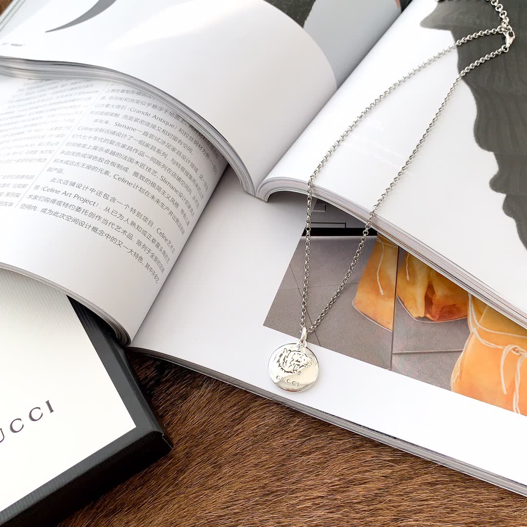 Gucci Silver Medallion Necklace