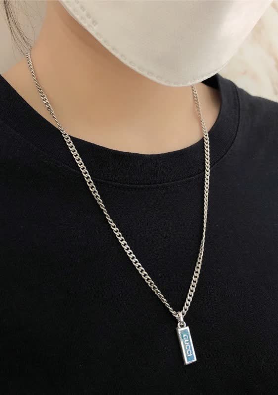 Gucci Silver Chain with Logo Pendant