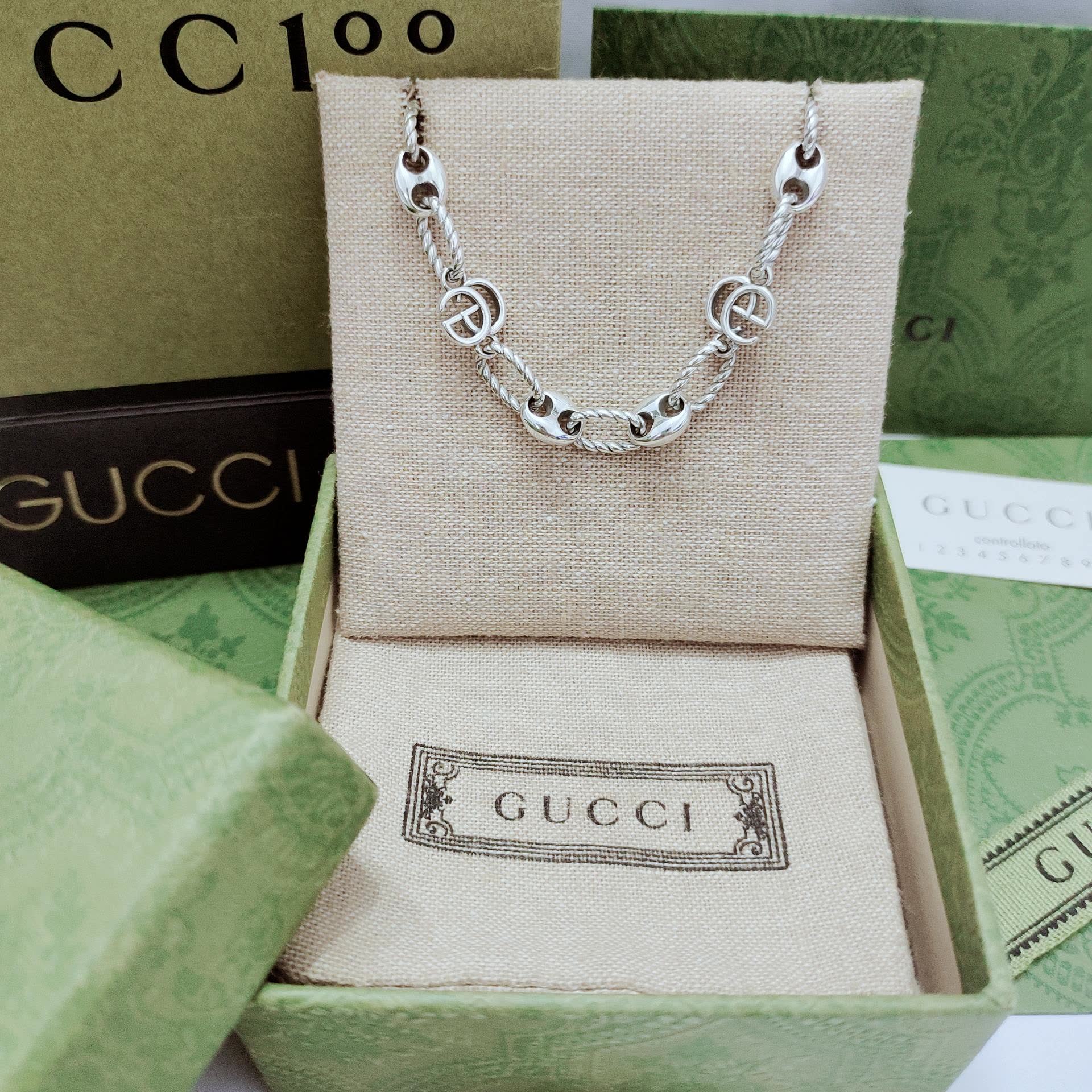 Gucci Silver Chain Necklace
