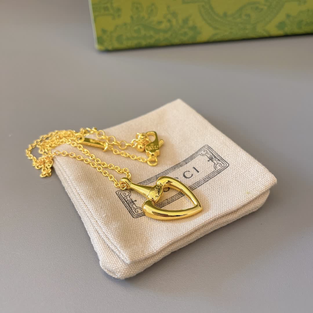 Gucci Gold Heart Pendant Necklace