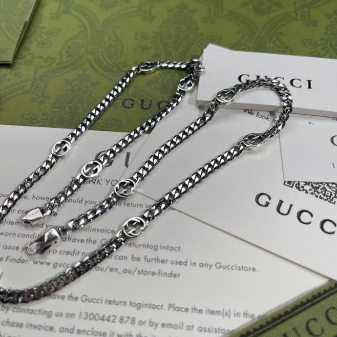 Gucci Silver Chain Necklace