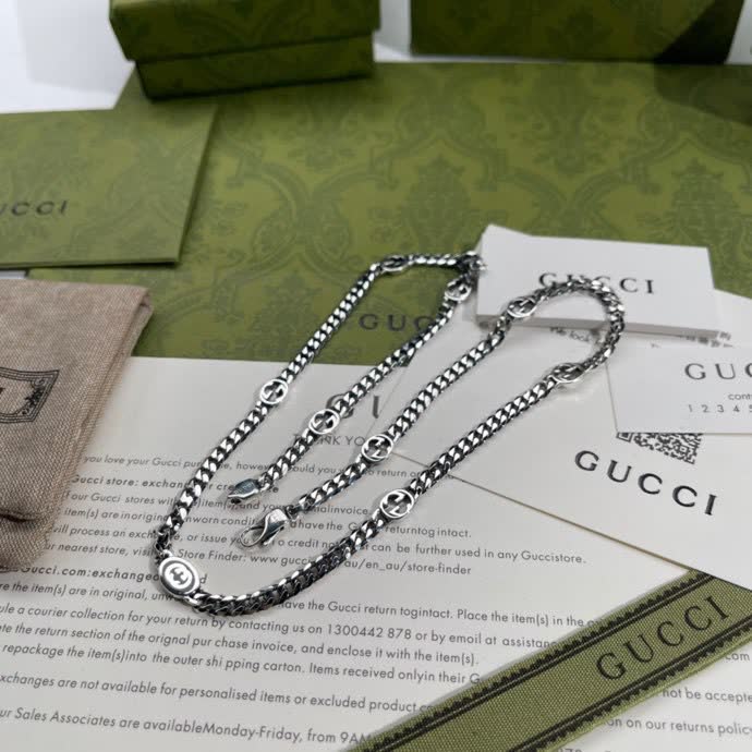 Gucci Silver Chain Necklace