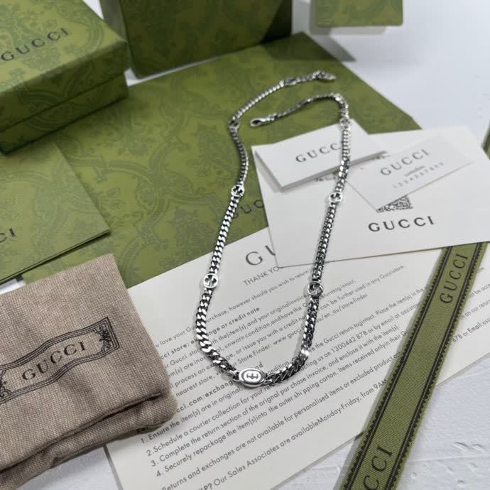 Gucci Silver Chain Necklace