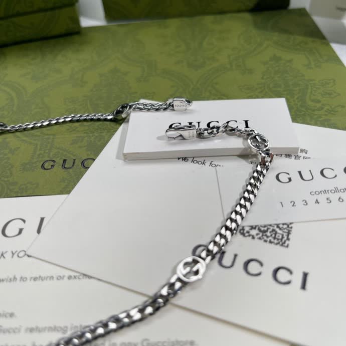 Gucci Silver Chain Necklace