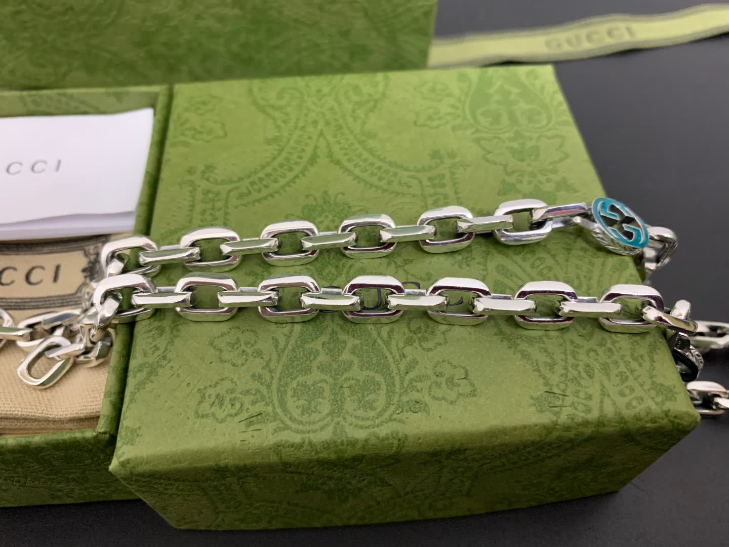 Gucci Interlocking G Silver Chain Necklace