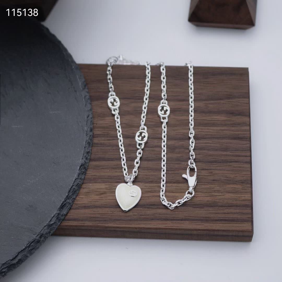 Gucci Silver Chain with Heart Pendant
