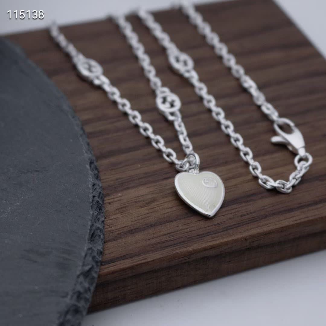 Gucci Silver Chain with Heart Pendant