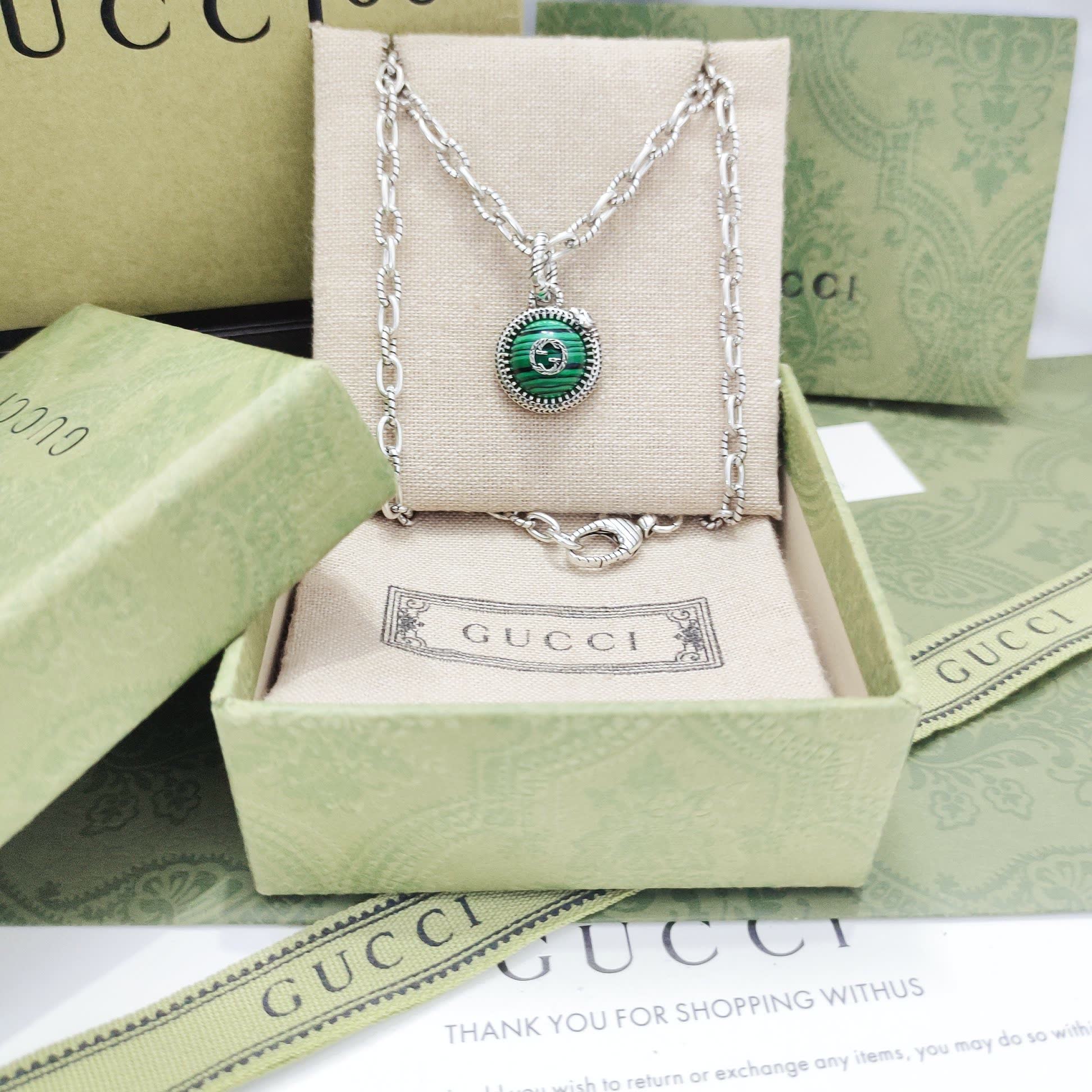 Gucci Silver Chain Necklace with Green Enamel and Logo