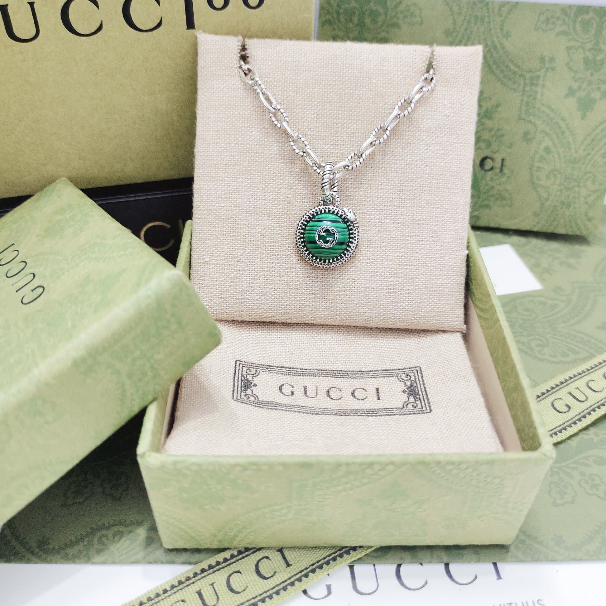 Gucci Silver Chain Necklace with Green Enamel and Logo