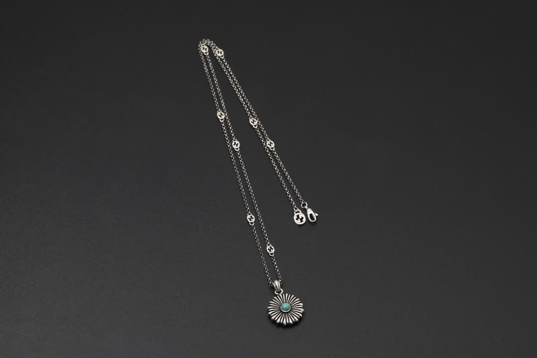 Gucci Turquoise Flower Pendant Necklace