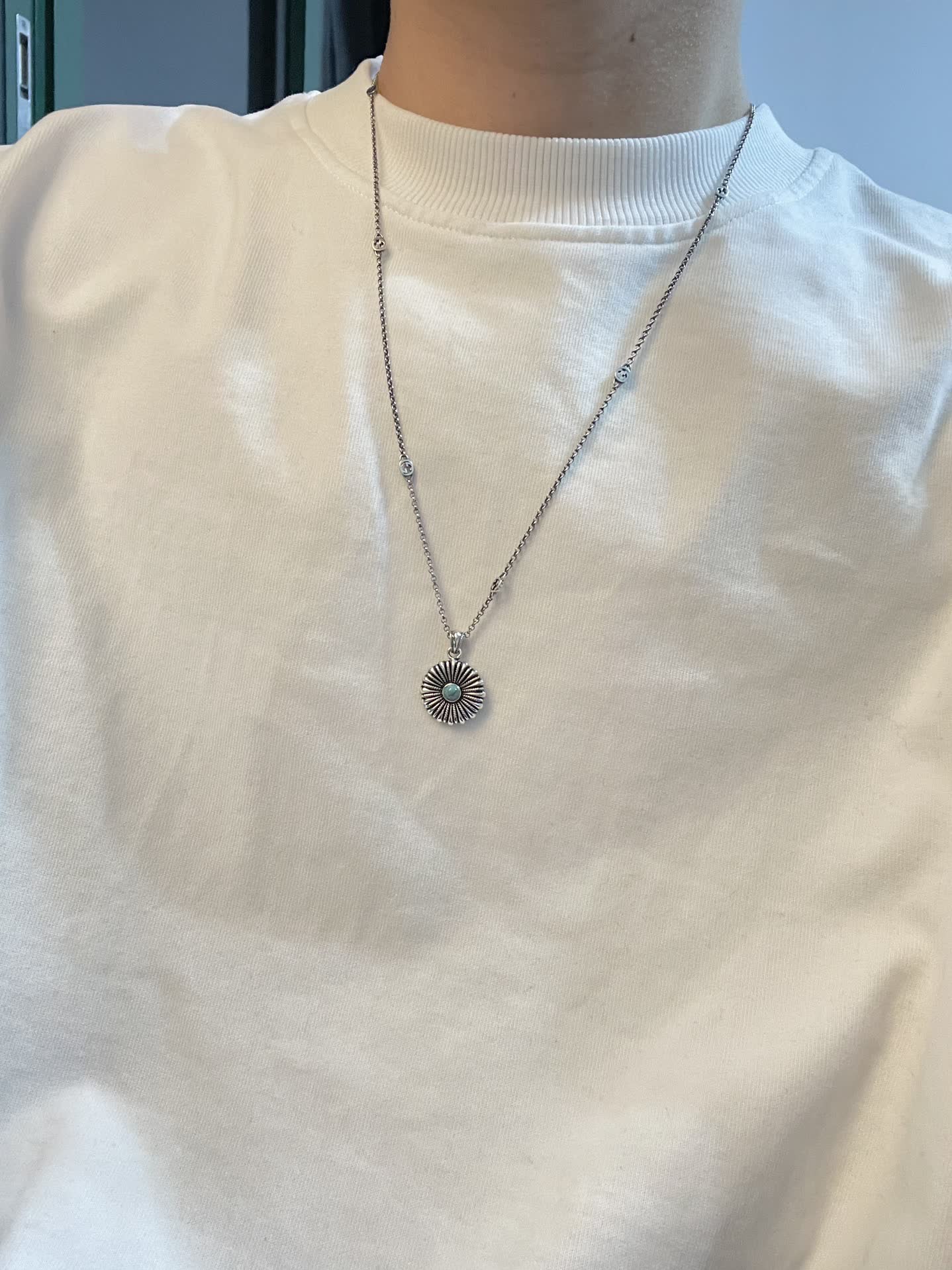 Gucci Turquoise Flower Pendant Necklace