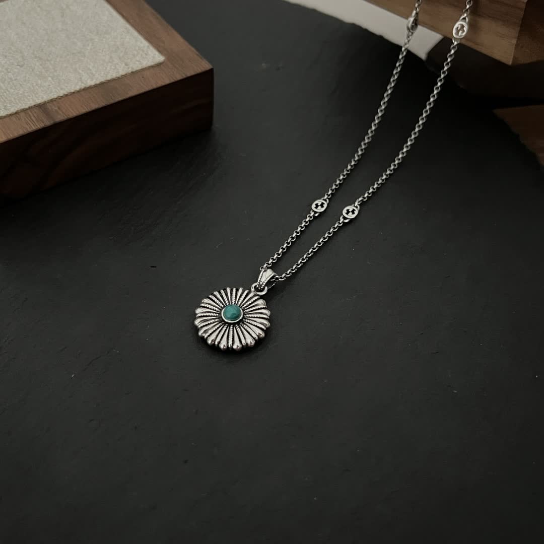 Gucci Silver Flower Pendant with Turquoise Stone