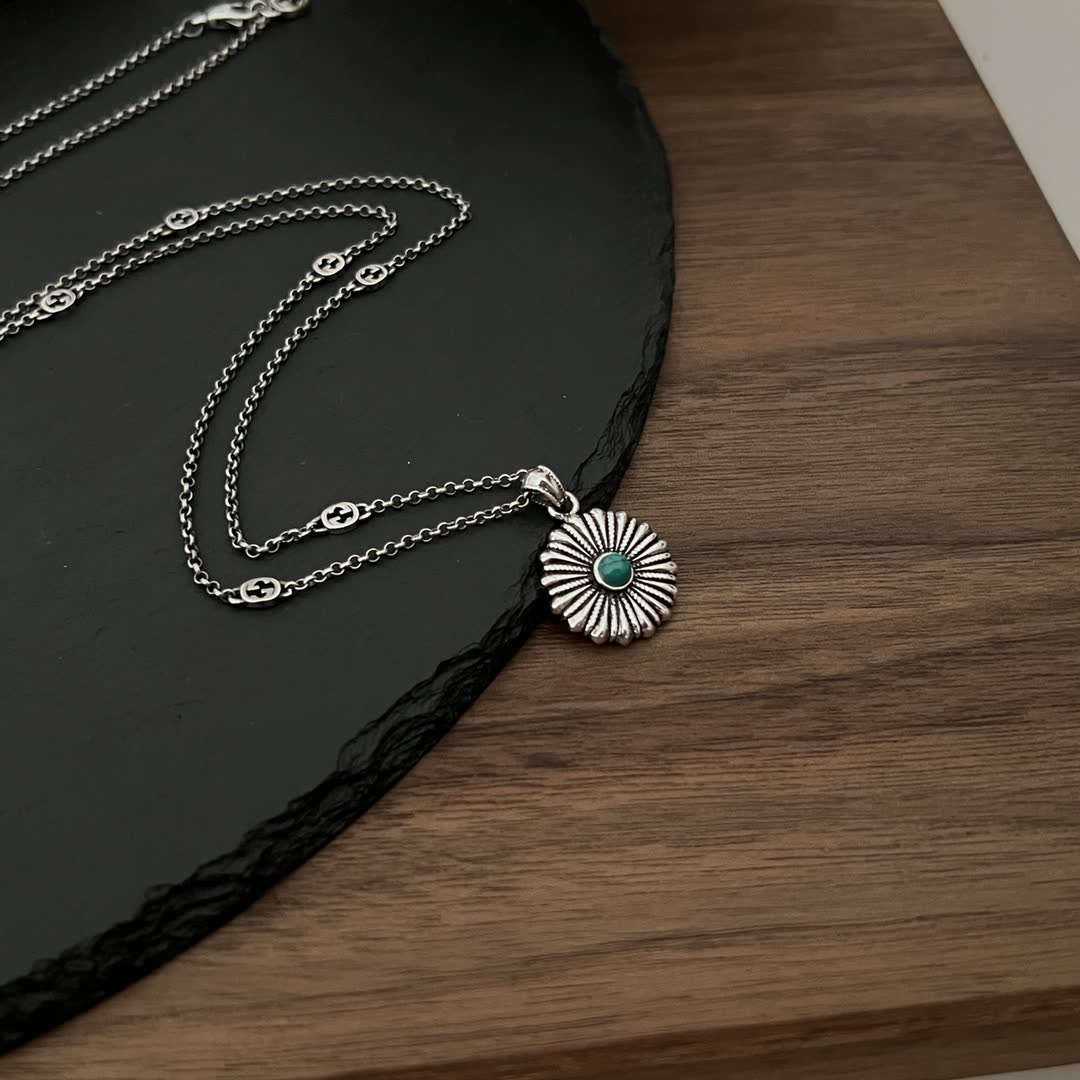 Gucci Silver Flower Pendant with Turquoise Stone