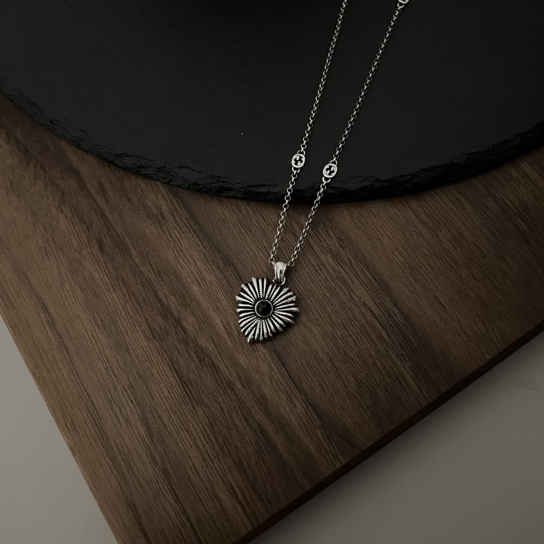 Gucci Sunflower Pendant Necklace
