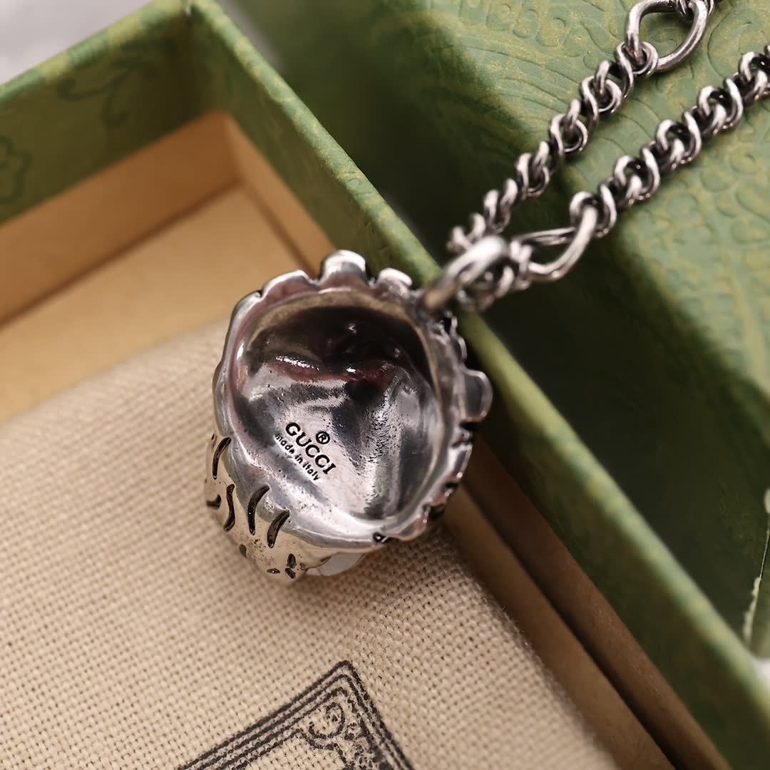 Gucci Lion Head Crystal Pendant Necklace