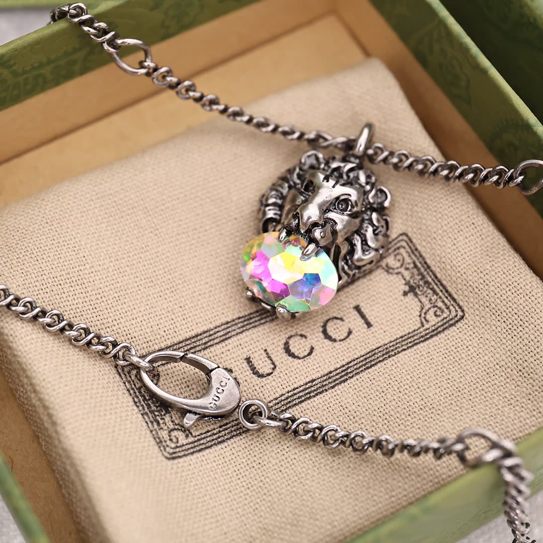 Gucci Lion Head Crystal Pendant Necklace