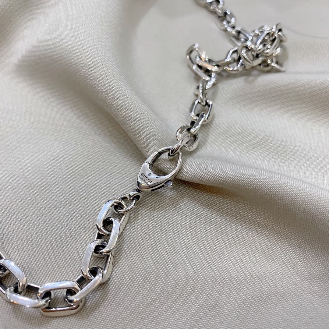 Gucci Silver Chain Necklace