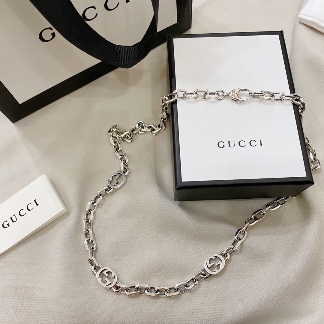 Gucci Silver Chain Necklace