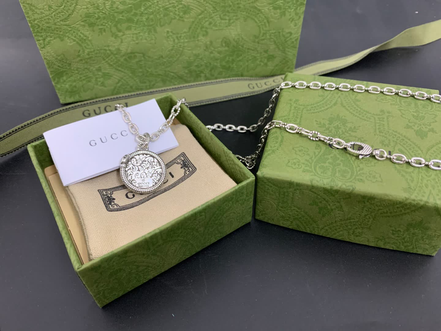 Gucci Green Enamel and Silver Pendant Necklace
