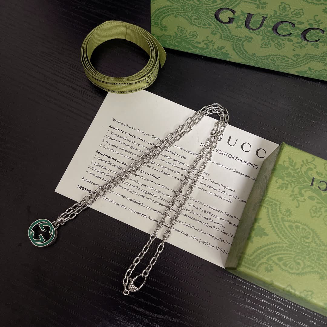 Gucci Silver Tone Green Enamel Interlocking G Pendant Necklace