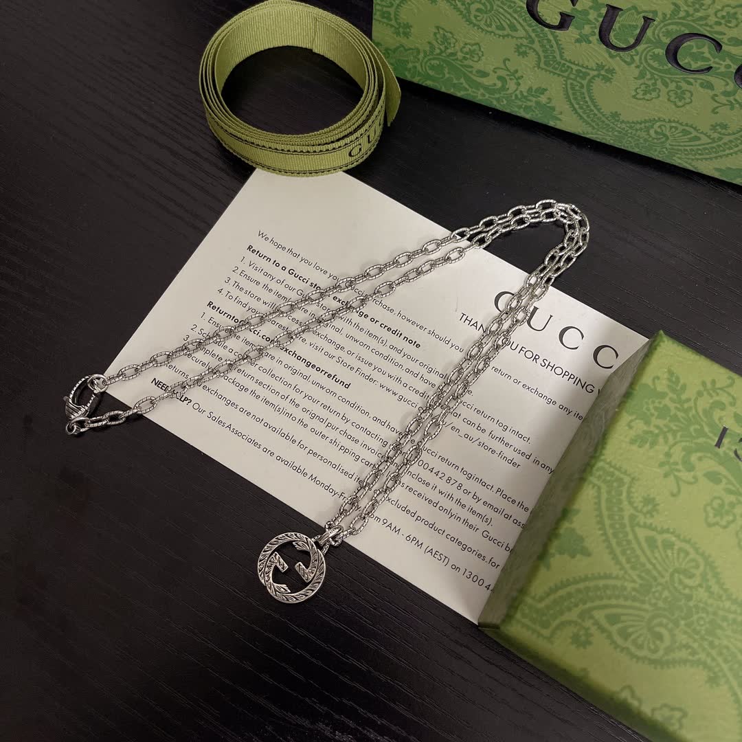 Gucci Silver Tone Green Enamel Interlocking G Pendant Necklace