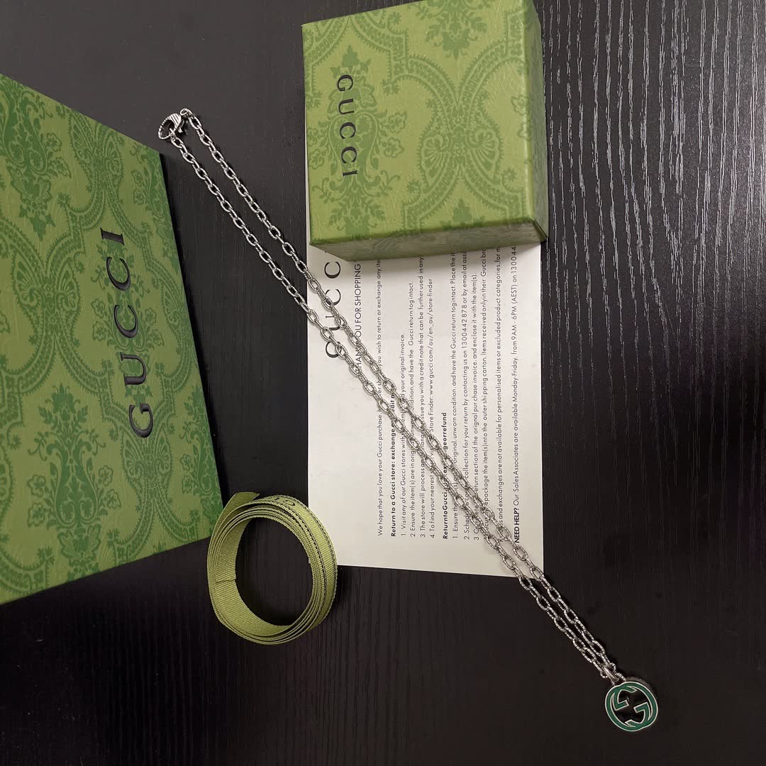 Gucci Silver Tone Green Enamel Interlocking G Pendant Necklace