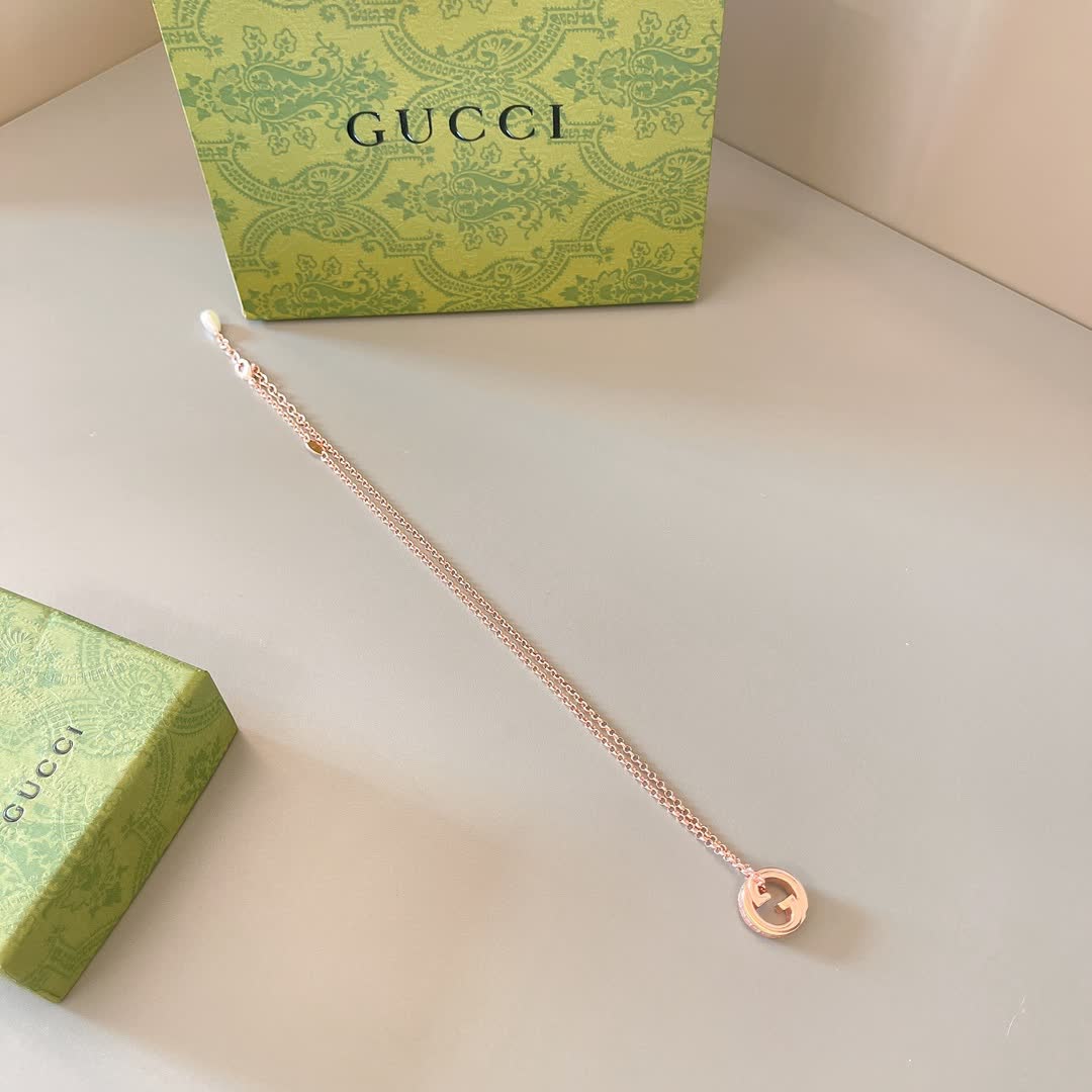 Gucci Rose Gold Interlocking G Necklace with Pearl Charm