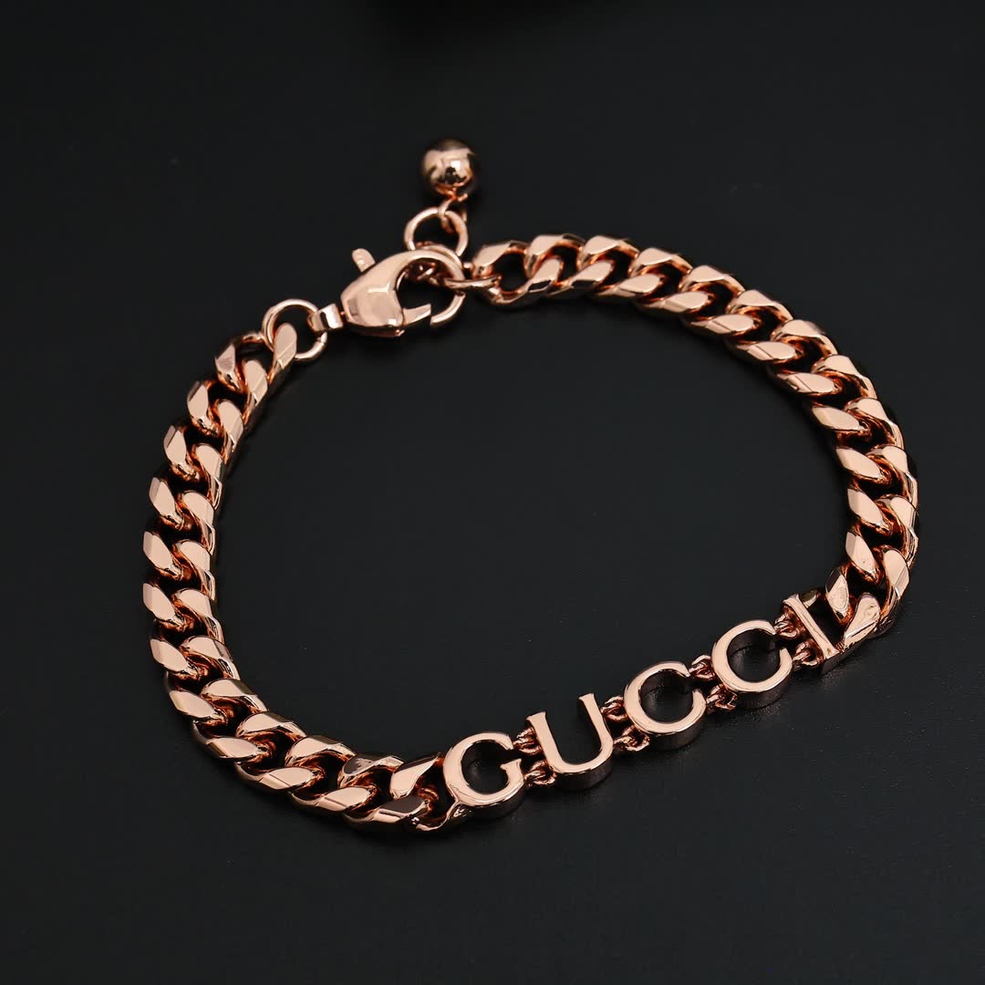 Gucci Rose Gold-Plated Chain Bracelet and Necklace Set