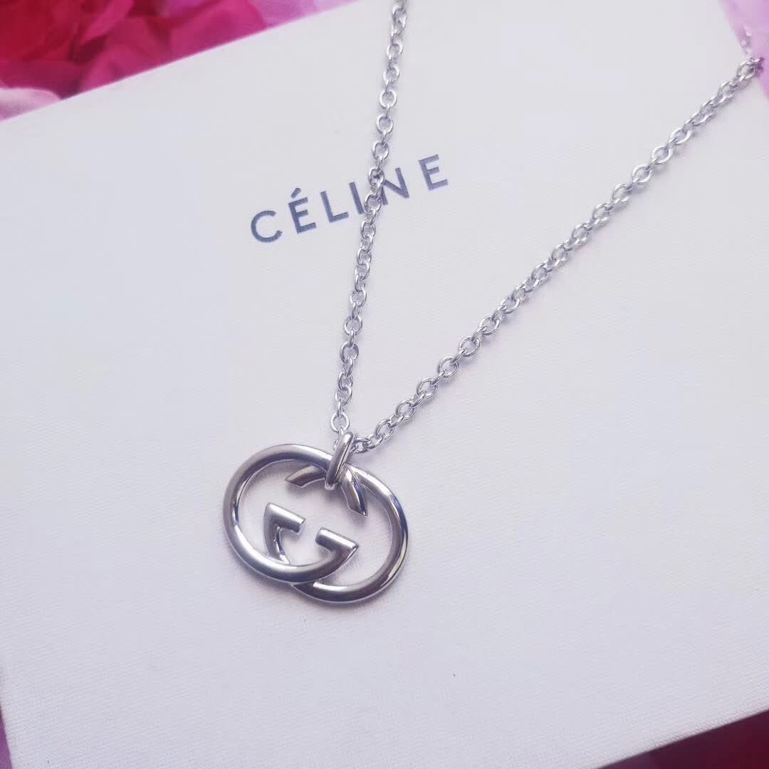 Gucci Interlocking G Silver Pendant Necklace