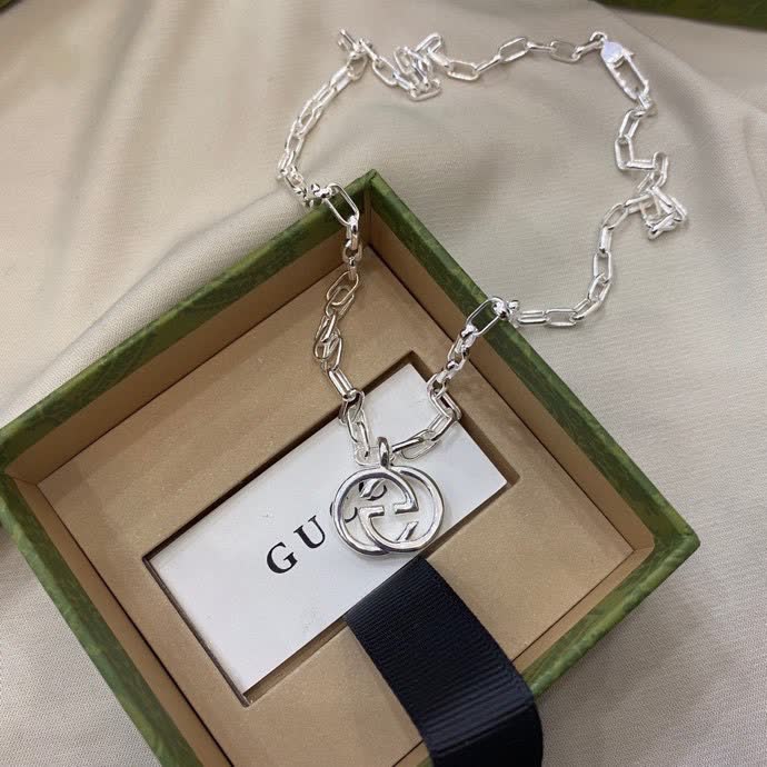Gucci Silver Chain Necklace