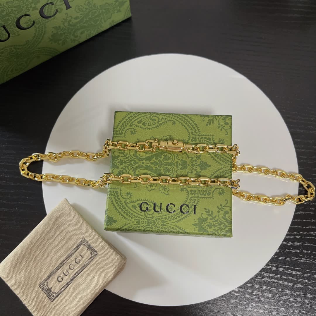 Gucci Gold-Plated Chain Necklace