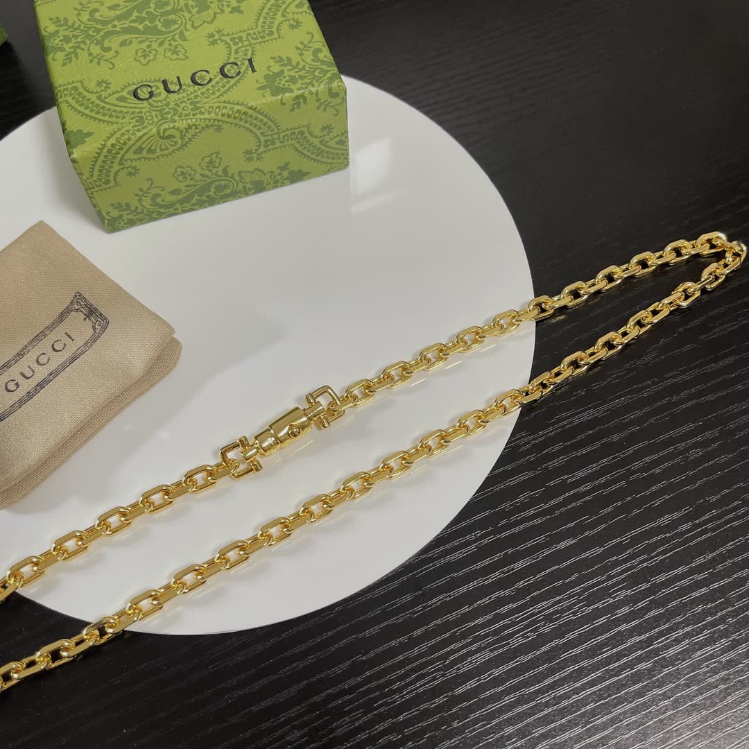 Gucci Gold-Plated Chain Necklace