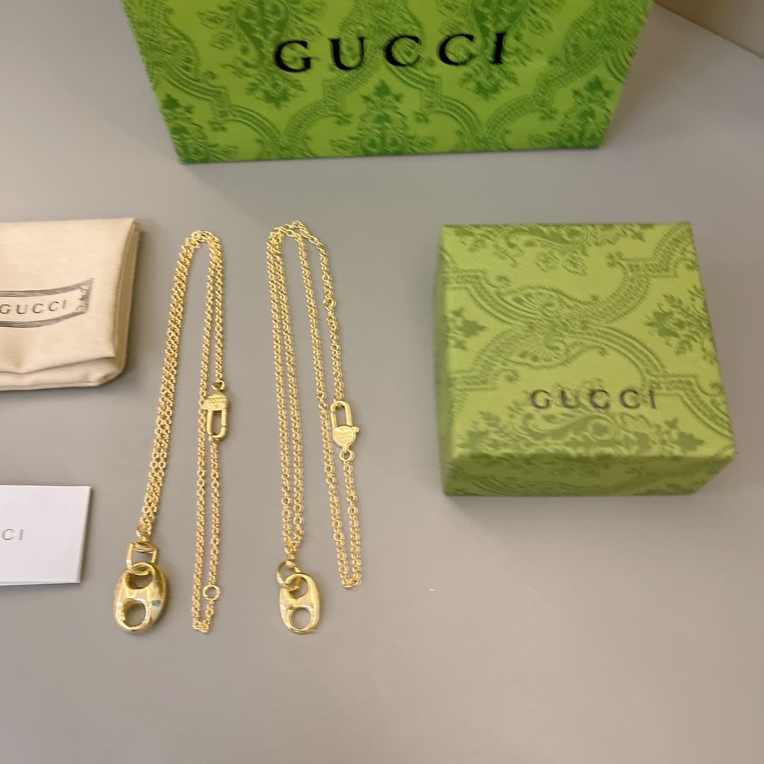 Gucci Gold Chain Necklace