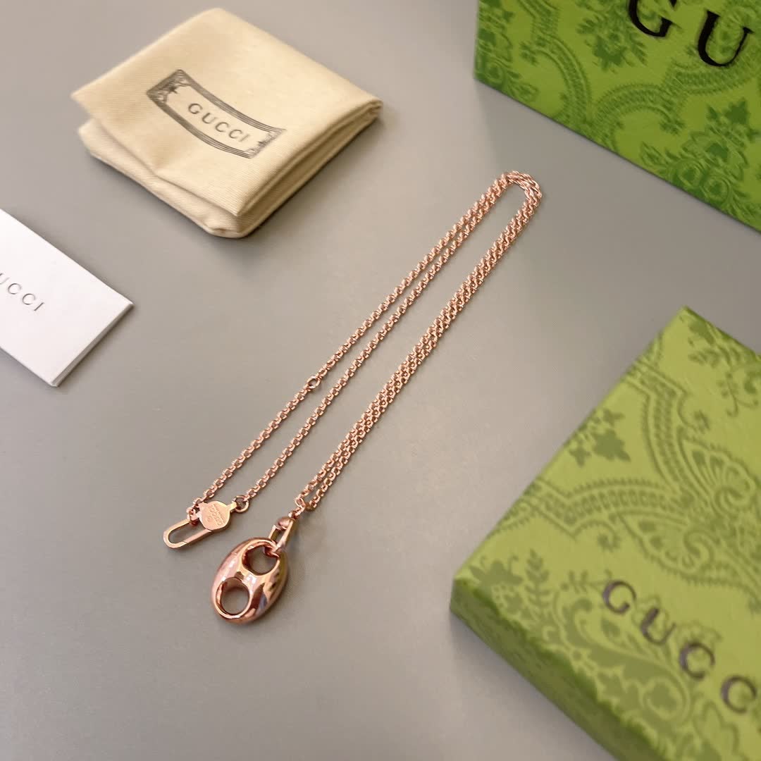 Gucci Rose Gold Chain Necklace