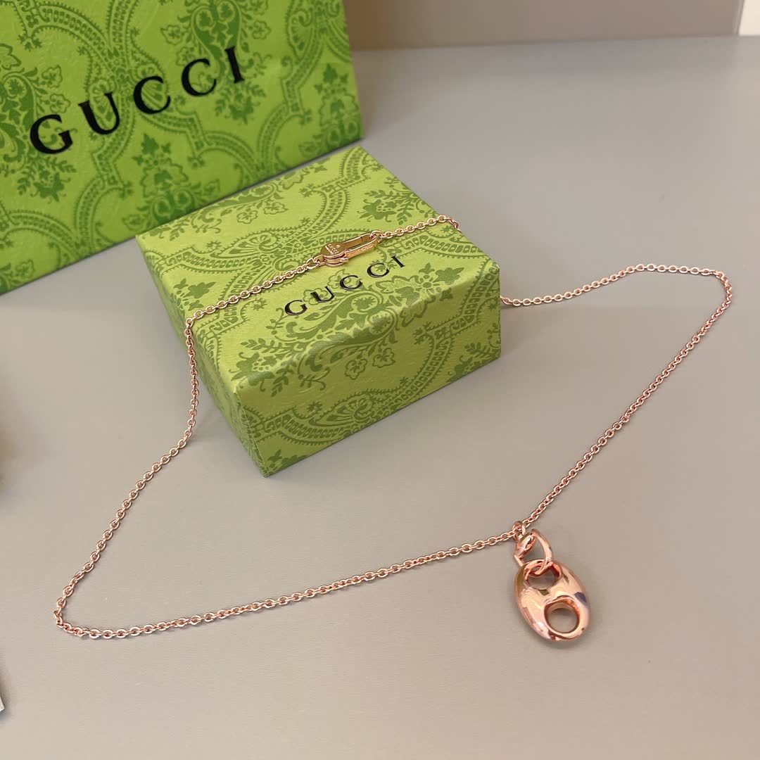 Gucci Rose Gold Chain Necklace