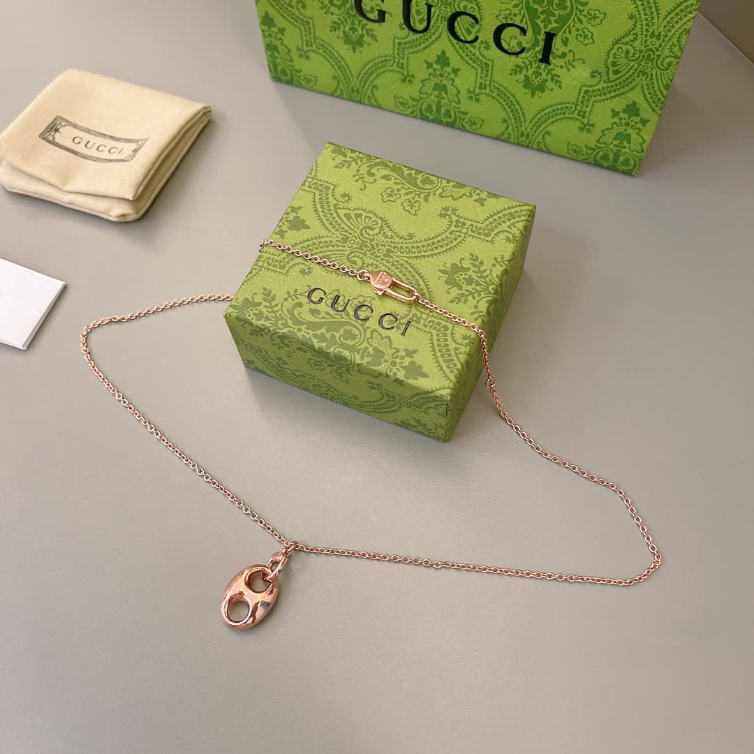 Gucci Rose Gold Chain Necklace
